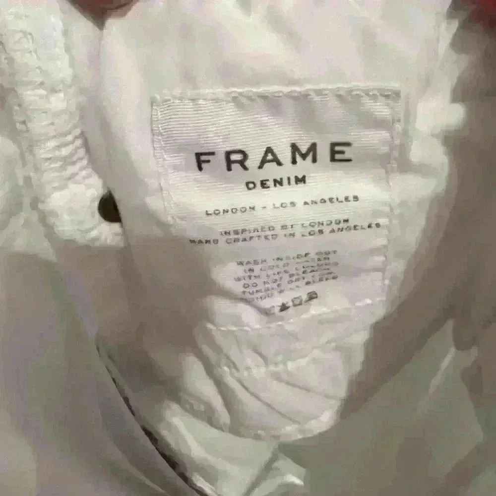 FRAME Denim- White Distressed Denim Skinny Jeans- Le Skinny De Jeanne- Size 27